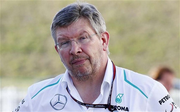 Photo of Formula 1’in Efsane İsmi Ross Brown, Emekliye Ayrılıyor