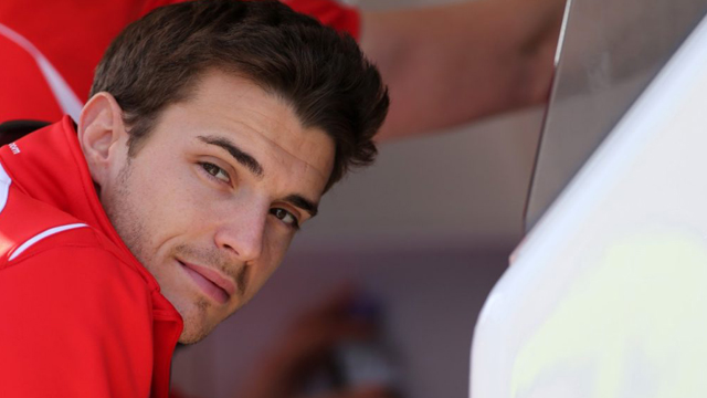 Photo of F1 Pilotu Bianchi Hayatını Kaybetti