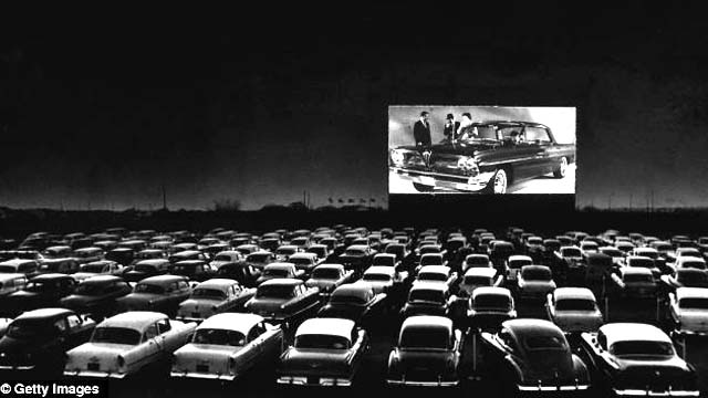 Photo of Klasik Otomobil Sinema Gecesi Yapılıyor