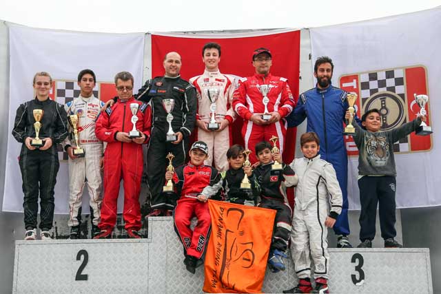 tukiye-de-karting-sampiyonlari-belirlendi3