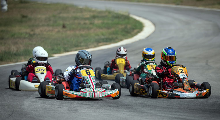 Photo of Uşak pisti karting ile renklendi