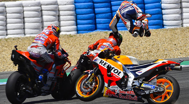Photo of Jerez’de Marquez kazandı, Ducati’lerin kazası yarışa damga vurdu