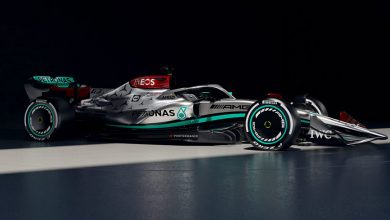 Photo of Son şampiyon Mercedes, 2022 F1 aracını tanıttı