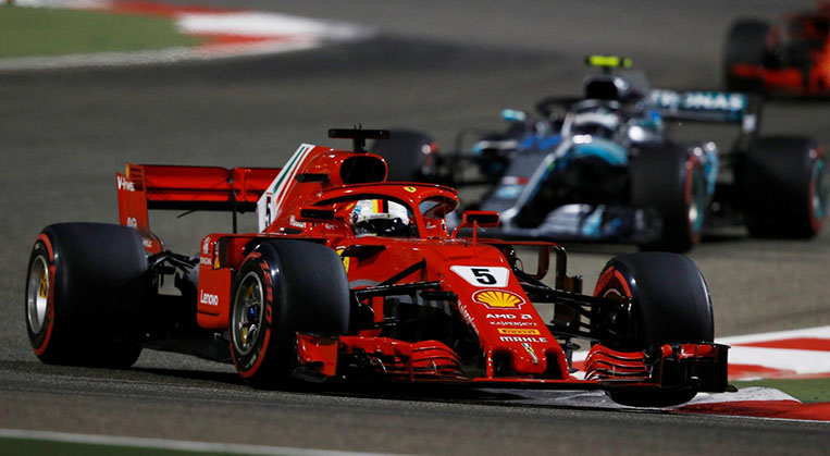 Photo of Vettel Bahreyn’de kazanarak 2’de 2 yaptı